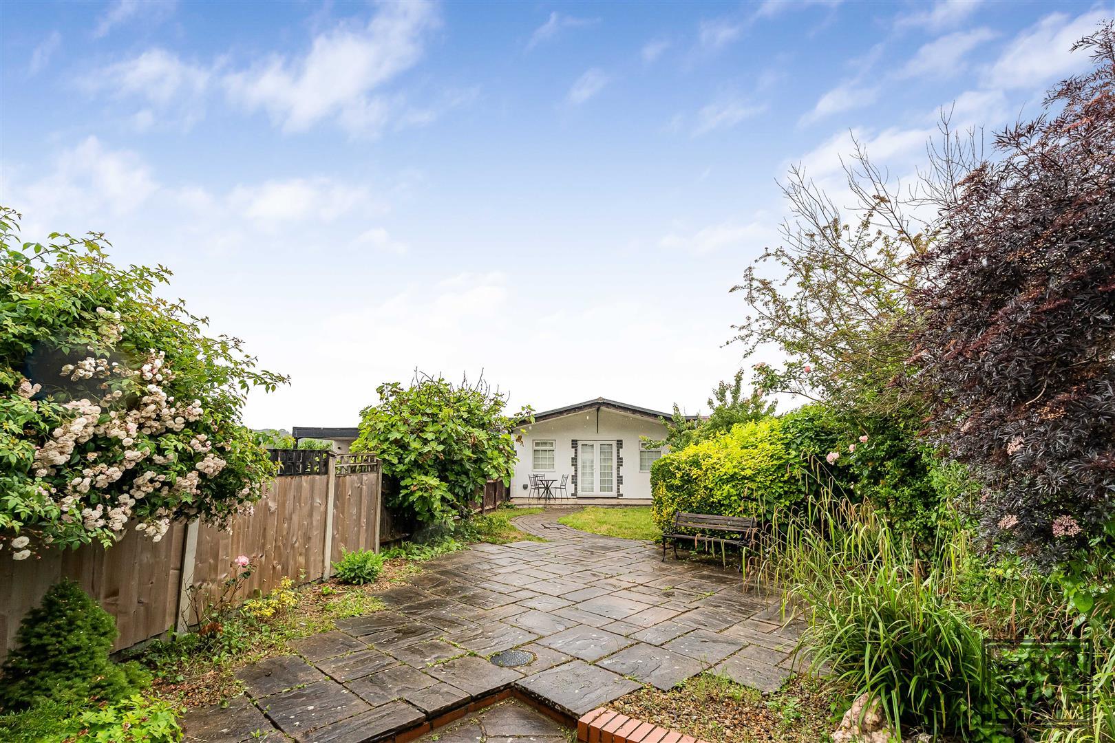 Property Image fece1d4e-4c67-45c3-88bd-b27658e13b03