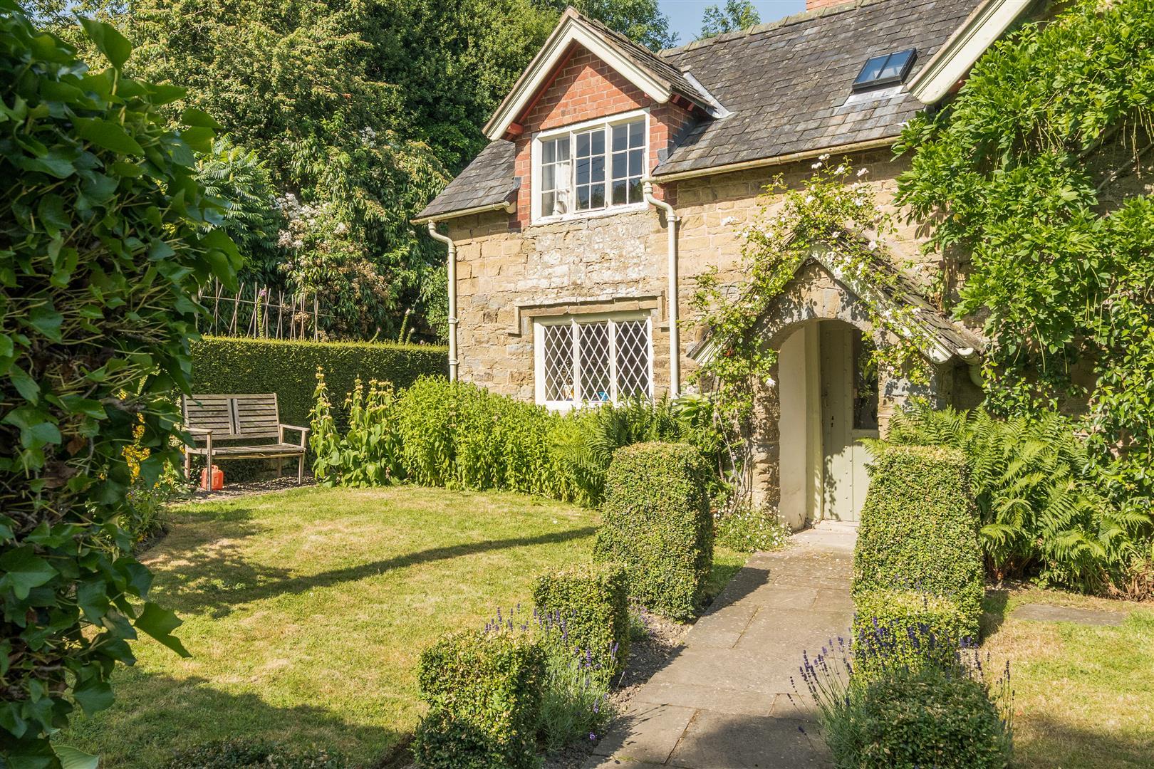 Property Image fed96e83-79ab-431d-a348-84b4a08c587d