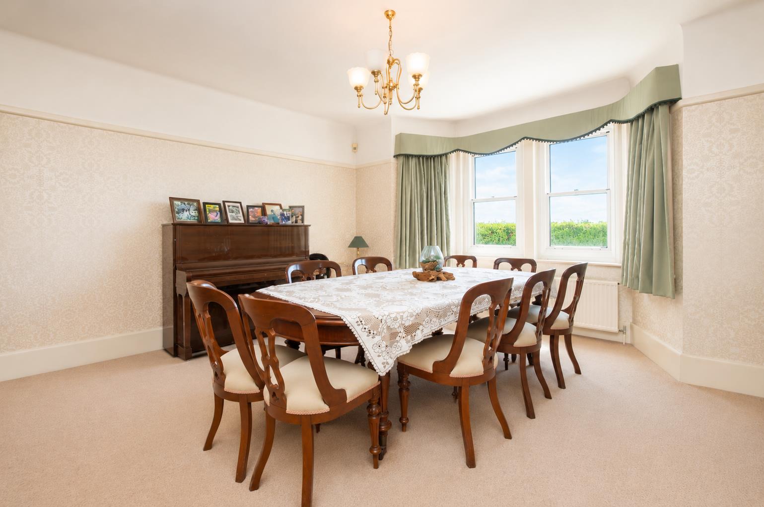 Property Image fee05665-f0ab-477f-a78a-6752bbefbf29