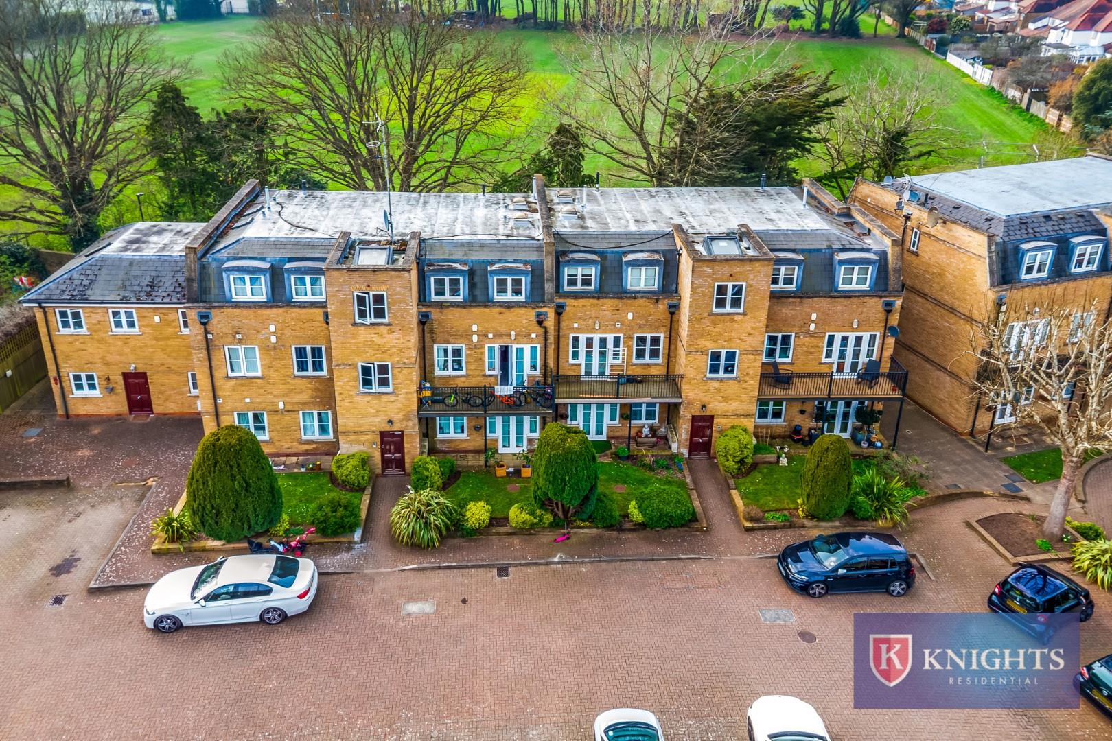 Property Image fef08f37-8c8c-4b75-9bc8-3d02b39662df