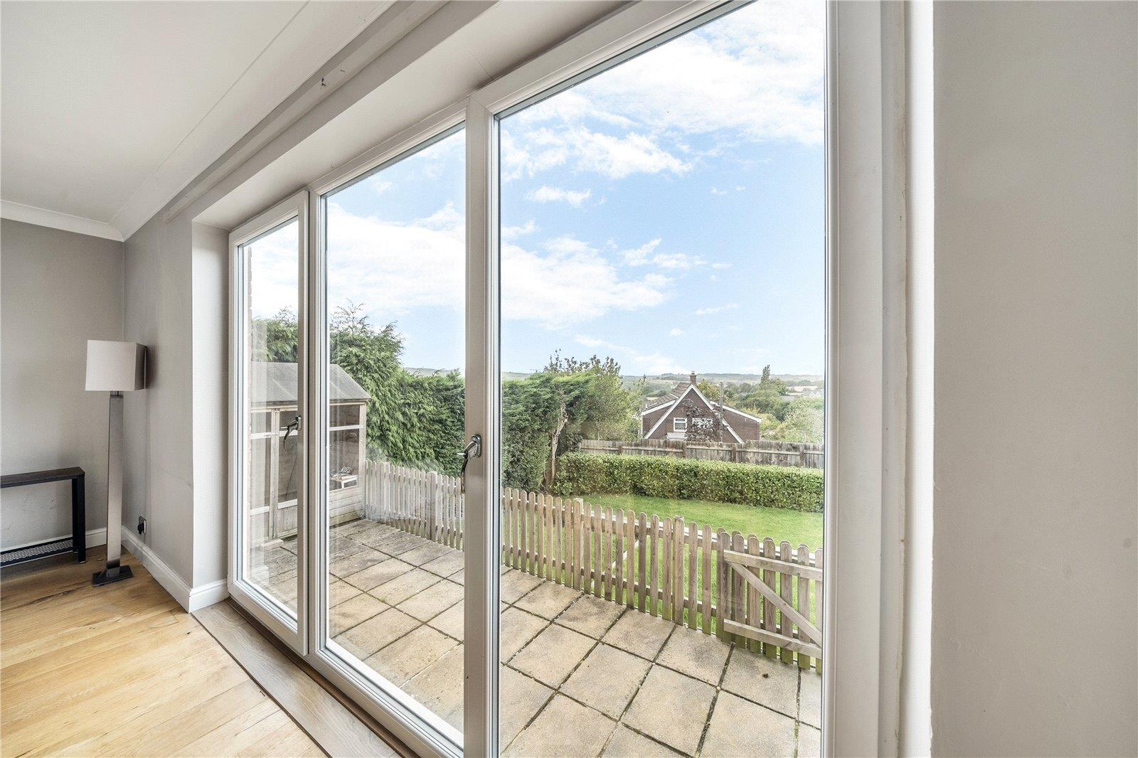 Property Image ff0ffb30-2874-4f57-9265-25101427ffe1