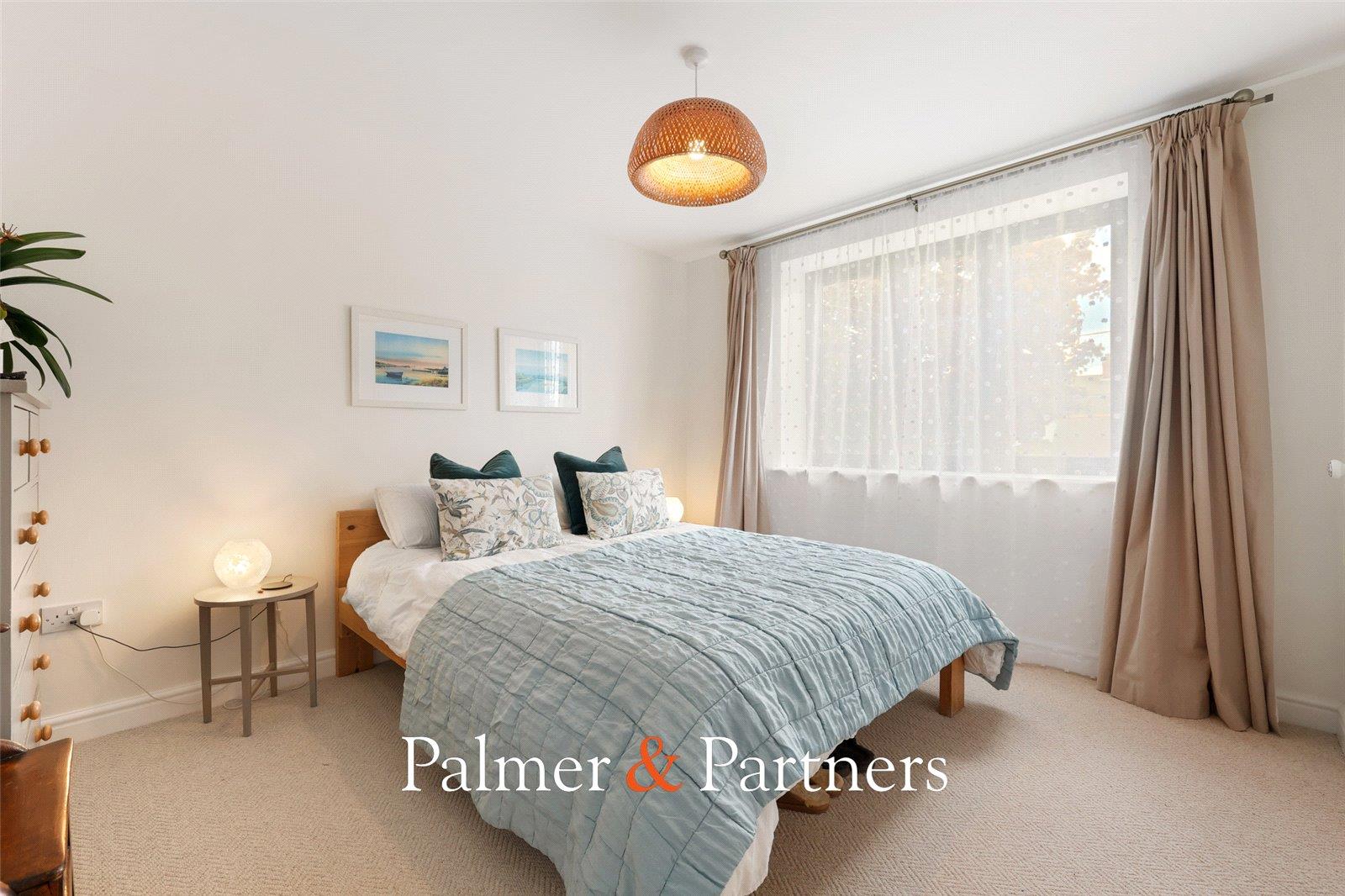 Property Image ff253bbf-1ce6-432f-b557-31a8932fcdee
