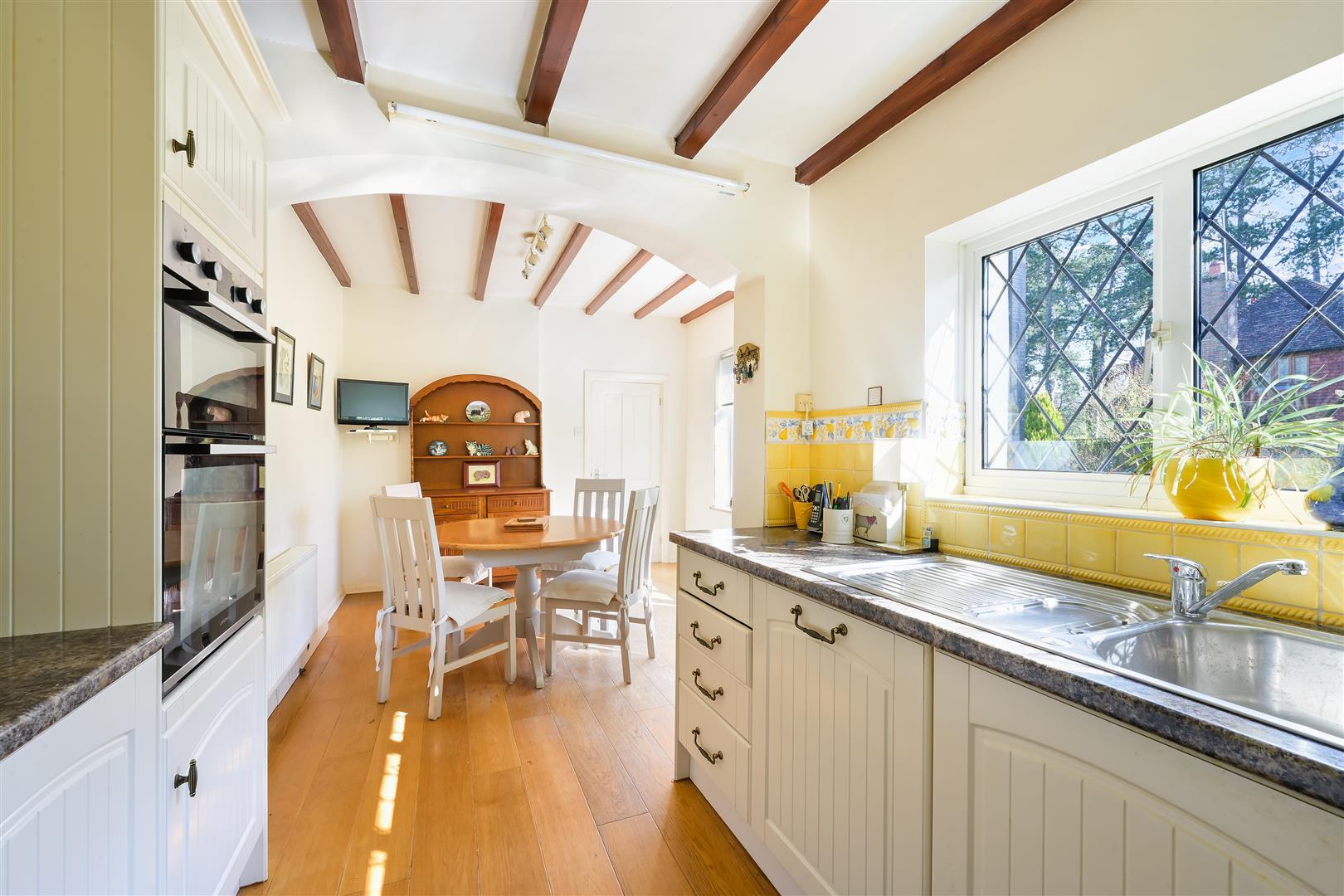 Property Image ff25b465-93a2-44f9-a122-456d004b7cc8