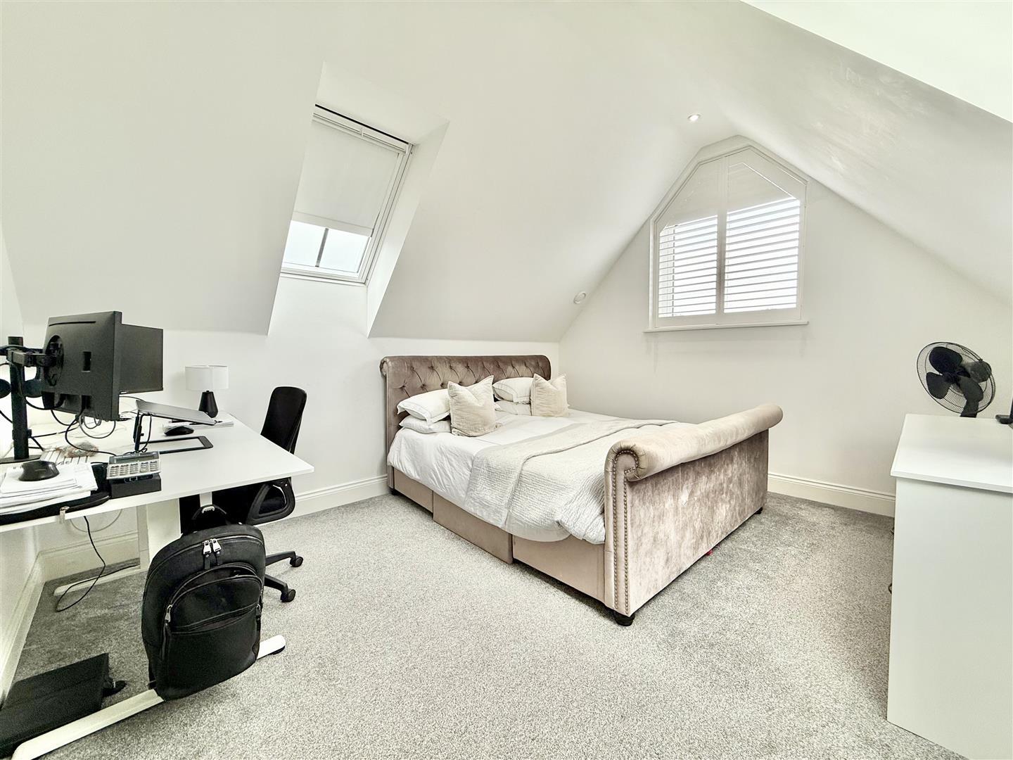 Property Image ff278939-2832-485b-afa2-6cbe991d30a3