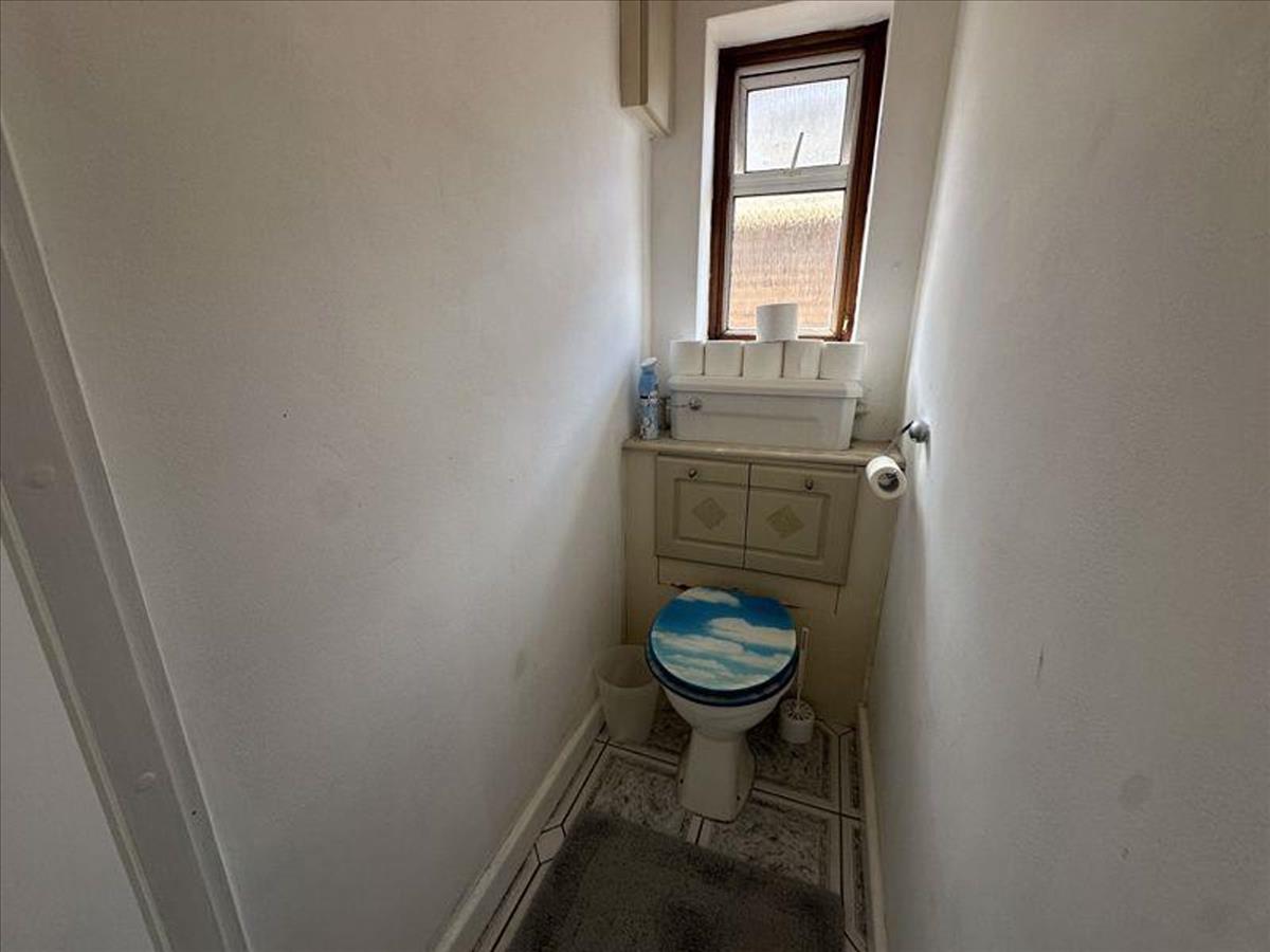 Property Image ff3caaa8-8892-4ac2-8515-a1ab86743047
