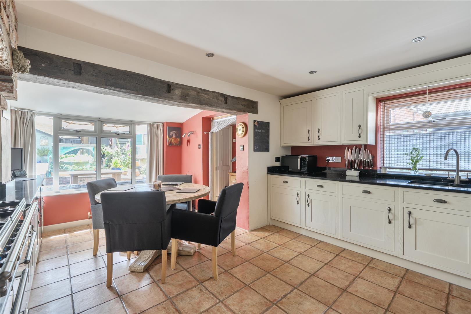 Property Image ff500cf7-4d3b-4b44-be36-dea1e40784af