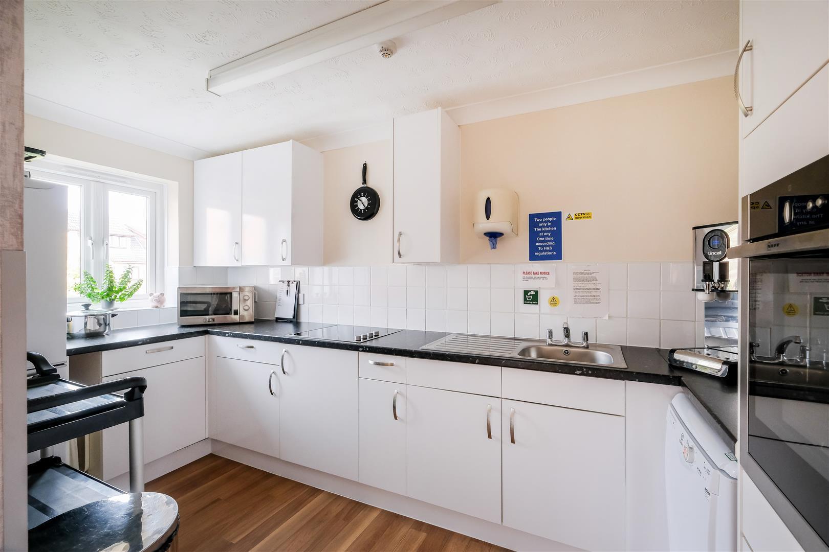 Property Image ff54ab7a-ae2f-4f44-b501-85387440563e