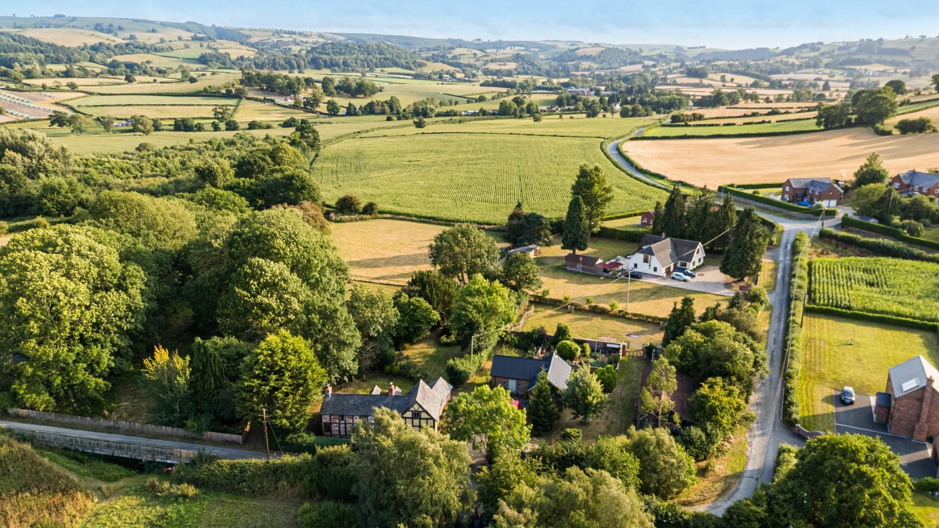 Property Image ff550268-8ea8-4cc0-8bb0-f8aebb15c04d