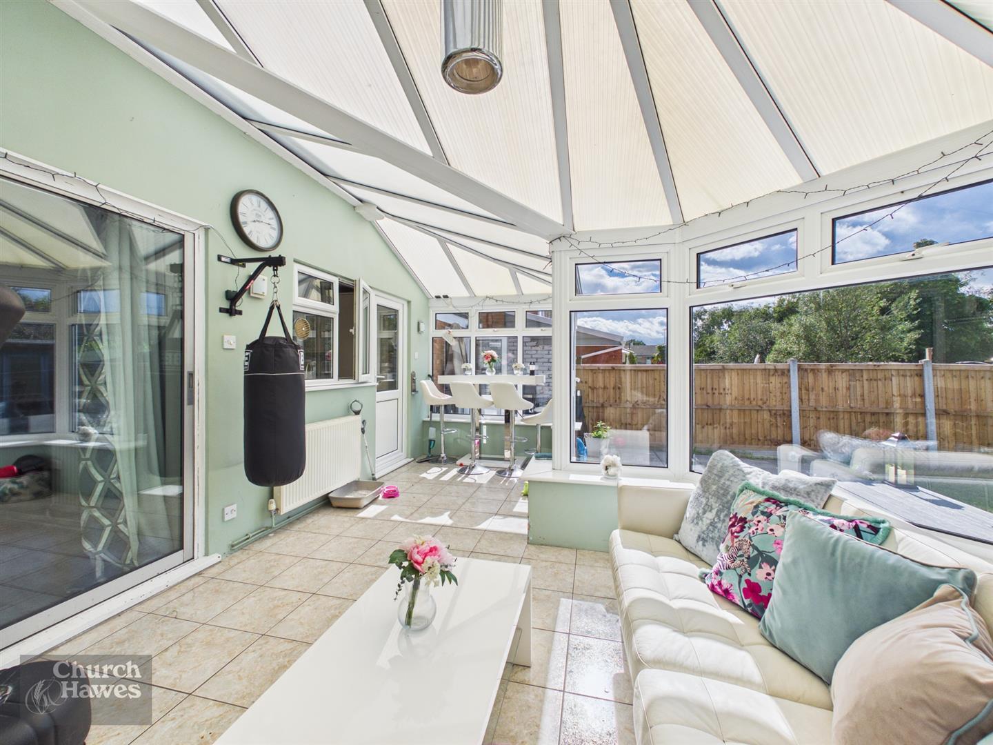 Property Image ff5aee91-a5dd-4ecb-8d17-12699f4cf401