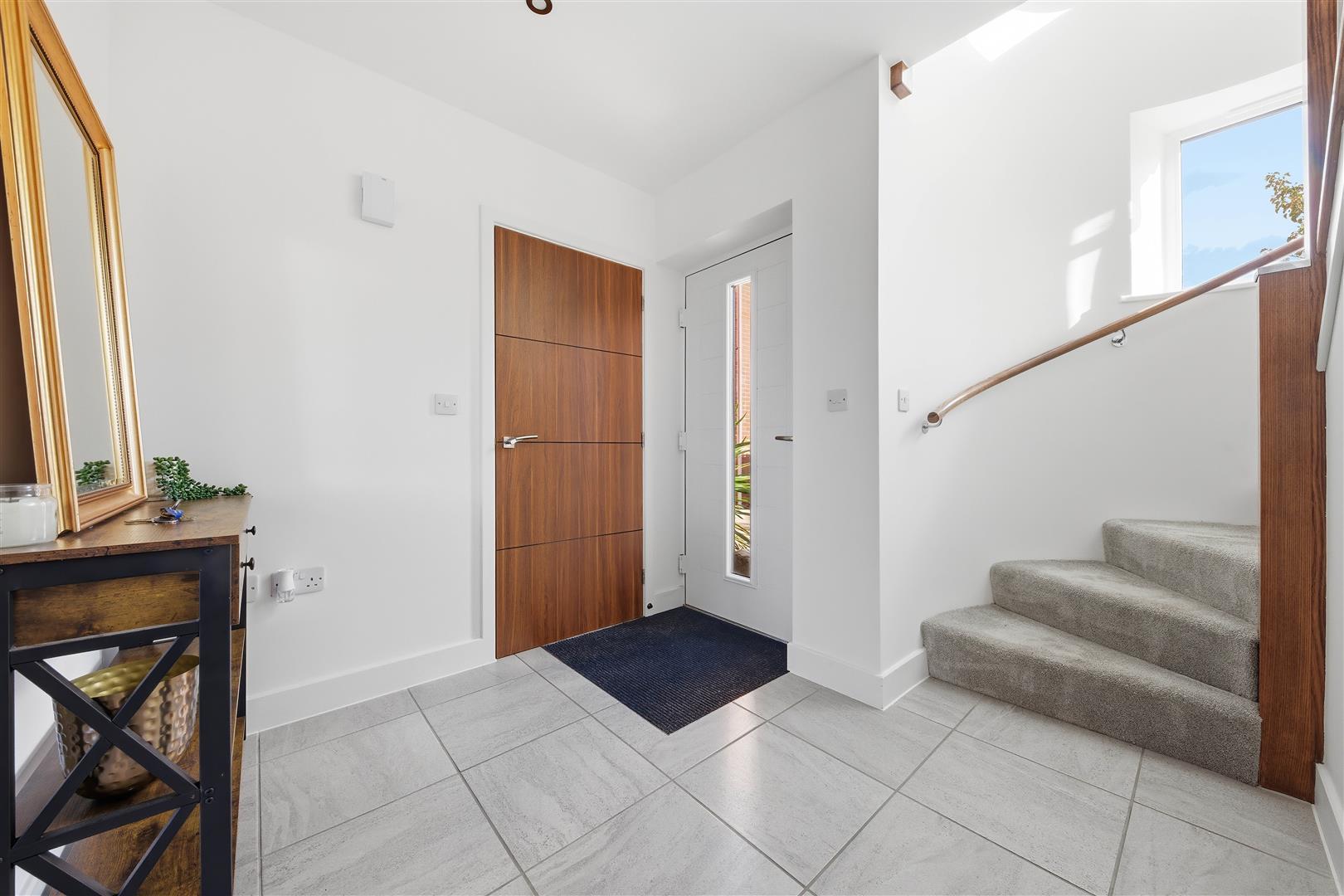 Property Image ff5b9037-da3a-436a-bd27-50dfc69e6584