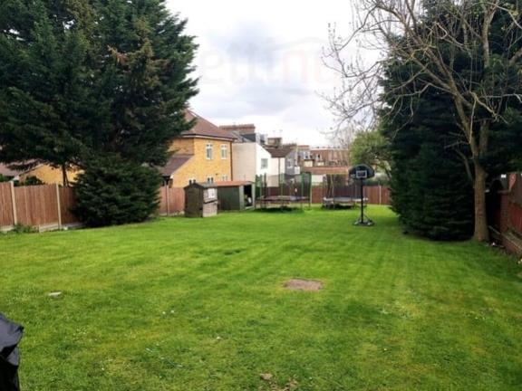 Property Image ff5d701a-ff29-4c19-82a4-8c17ce3b03a2