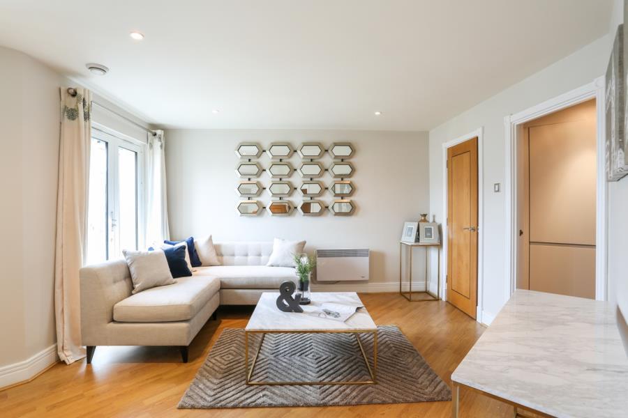 Property Image ff63d663-3e75-41bb-8201-ff0d130a0a18