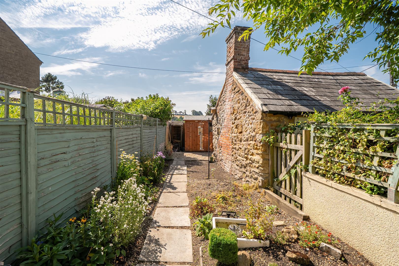 Property Image ff76b79e-7c1b-47c1-8ccd-b94ac996a6a5