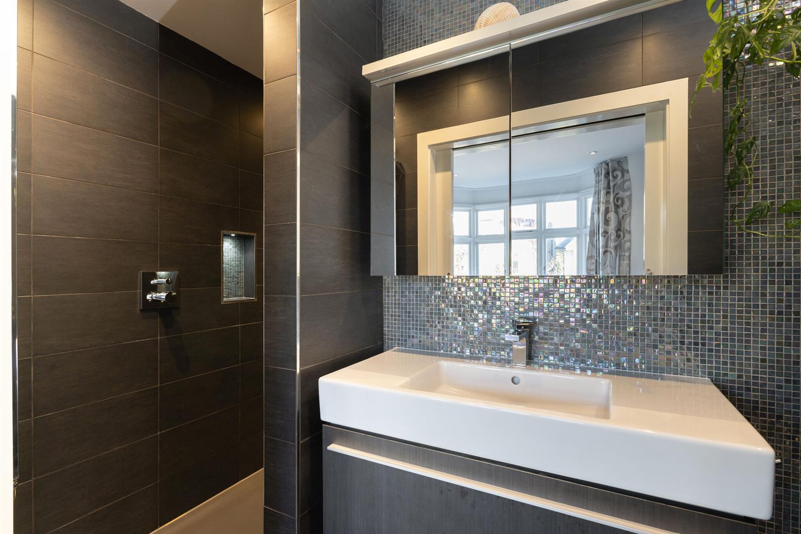 Property Image ff7dd6cf-ed98-42b6-af65-6101cef90ff2