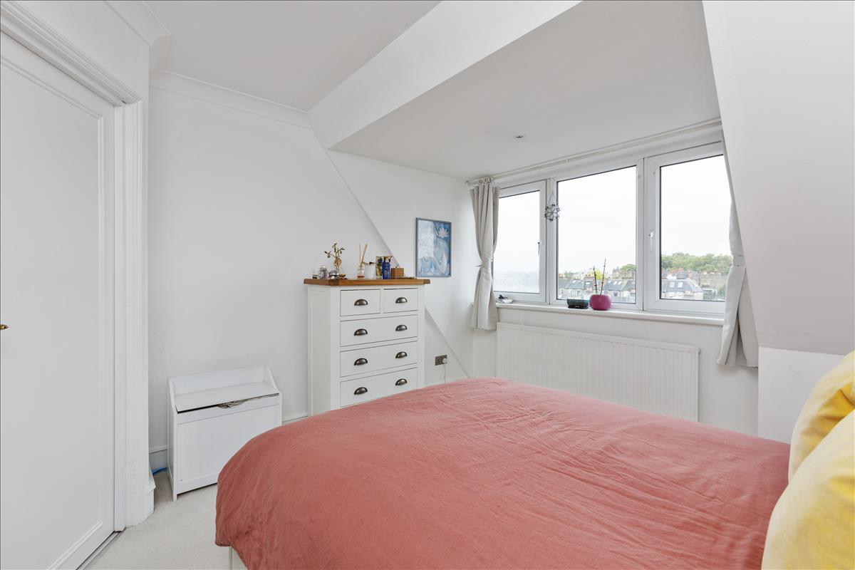 Property Image ff8d7ec5-8533-4c68-a114-34037845483c