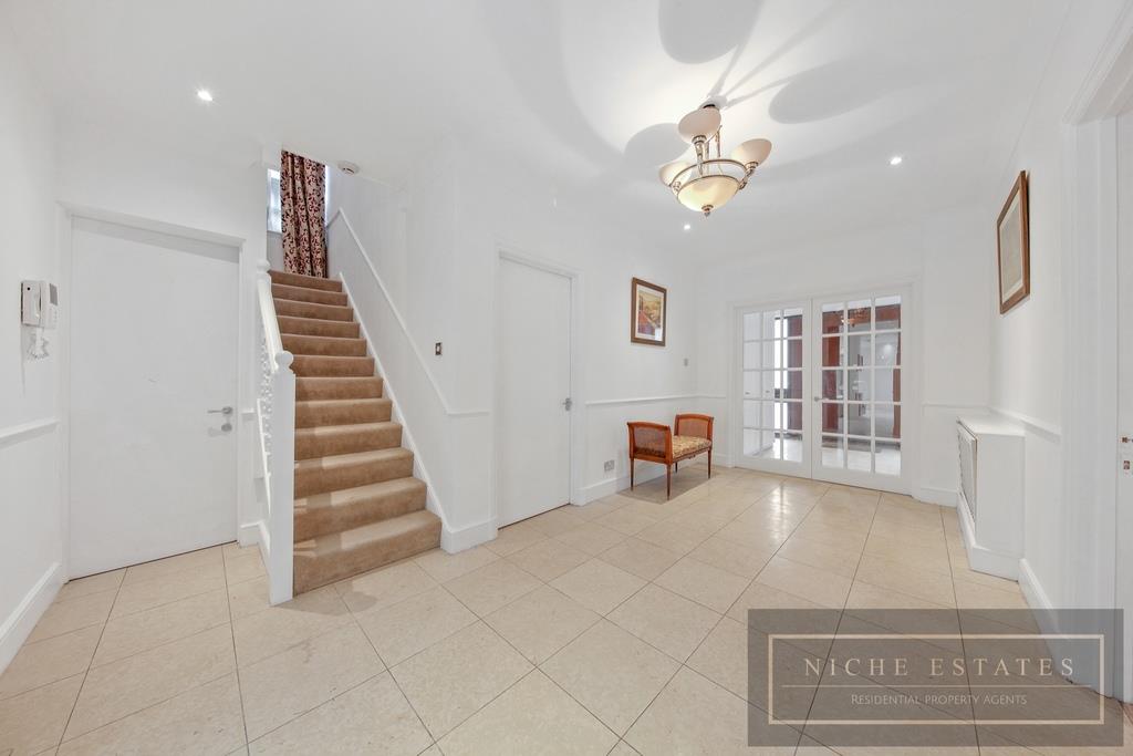 Property Image ff921227-e8f1-4251-845c-8c5b032d3e55
