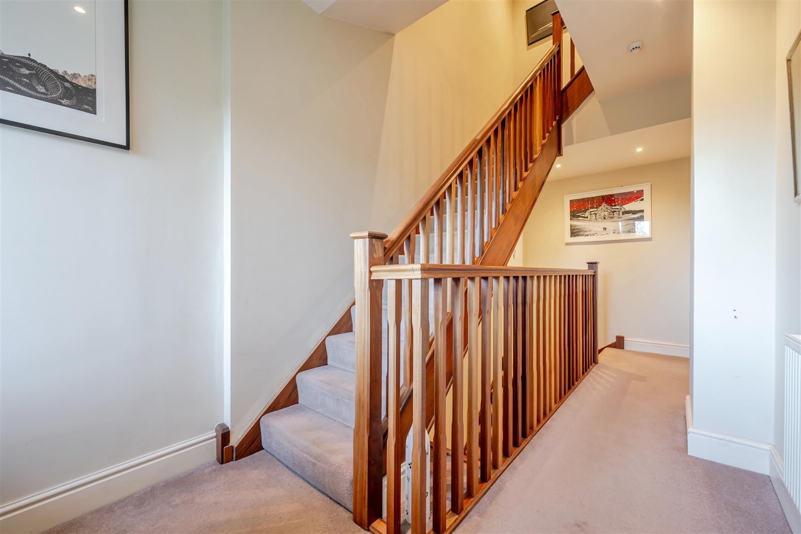 Property Image ff9a45d4-9e27-43ef-9bb2-e815e359fc83