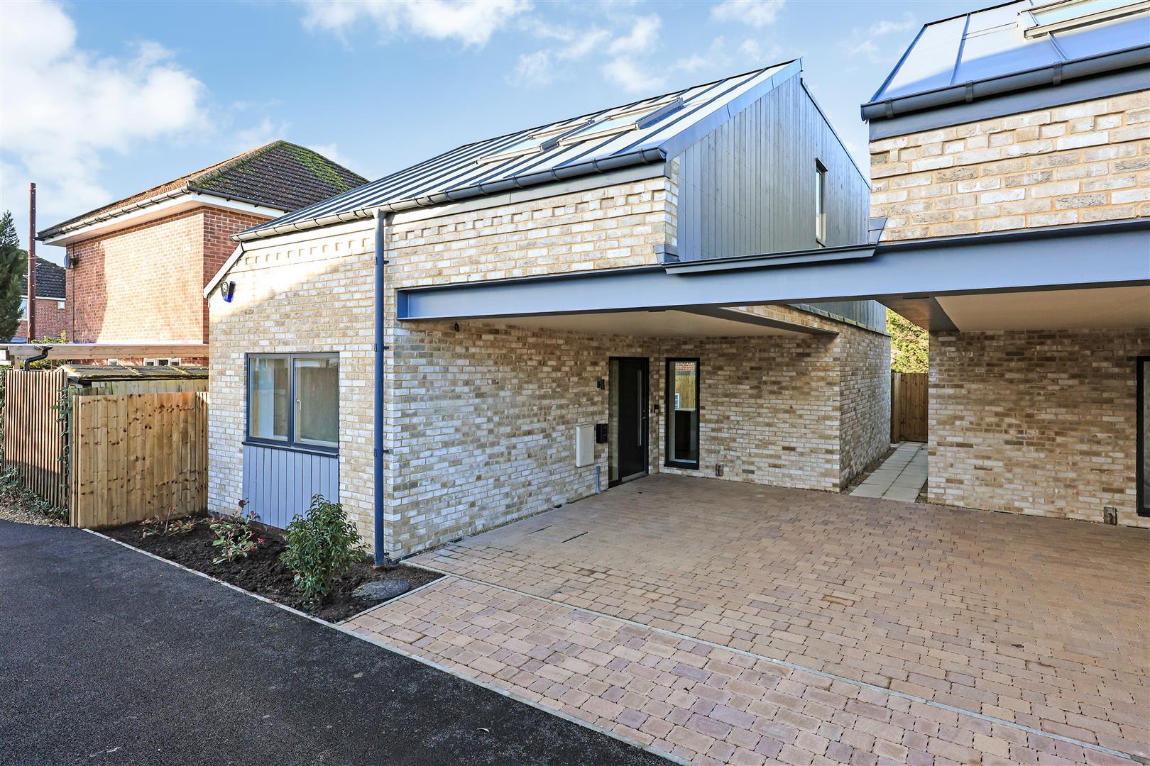 Property Image ffaad45f-8cb5-42df-aee9-0ed5ad3b46ab
