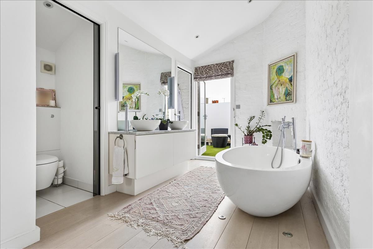 Property Image ffb0b0e6-e82b-4765-b849-245cb272d256