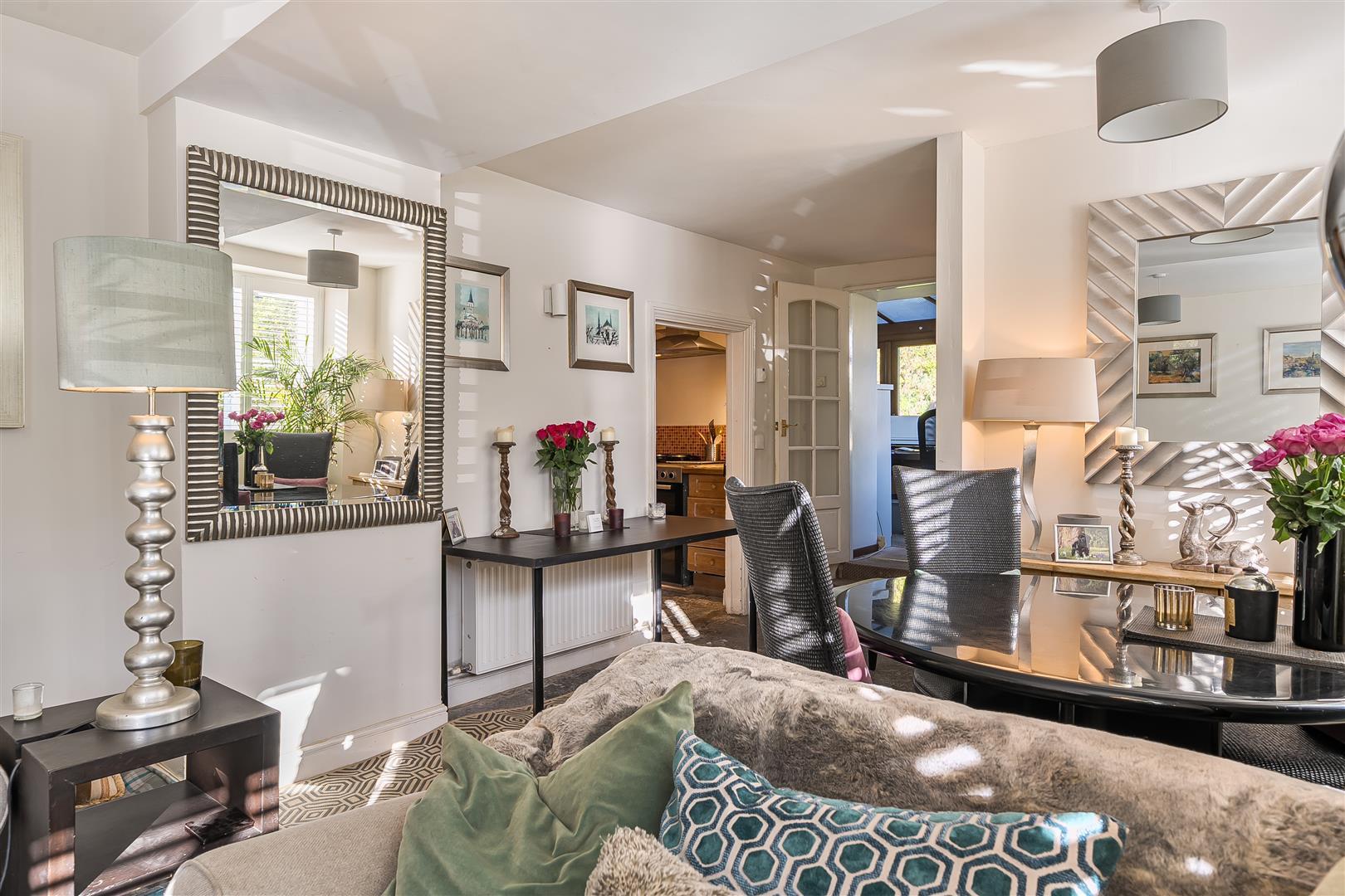 Property Image ffbe892f-8301-42f4-8cd6-403406699cf0
