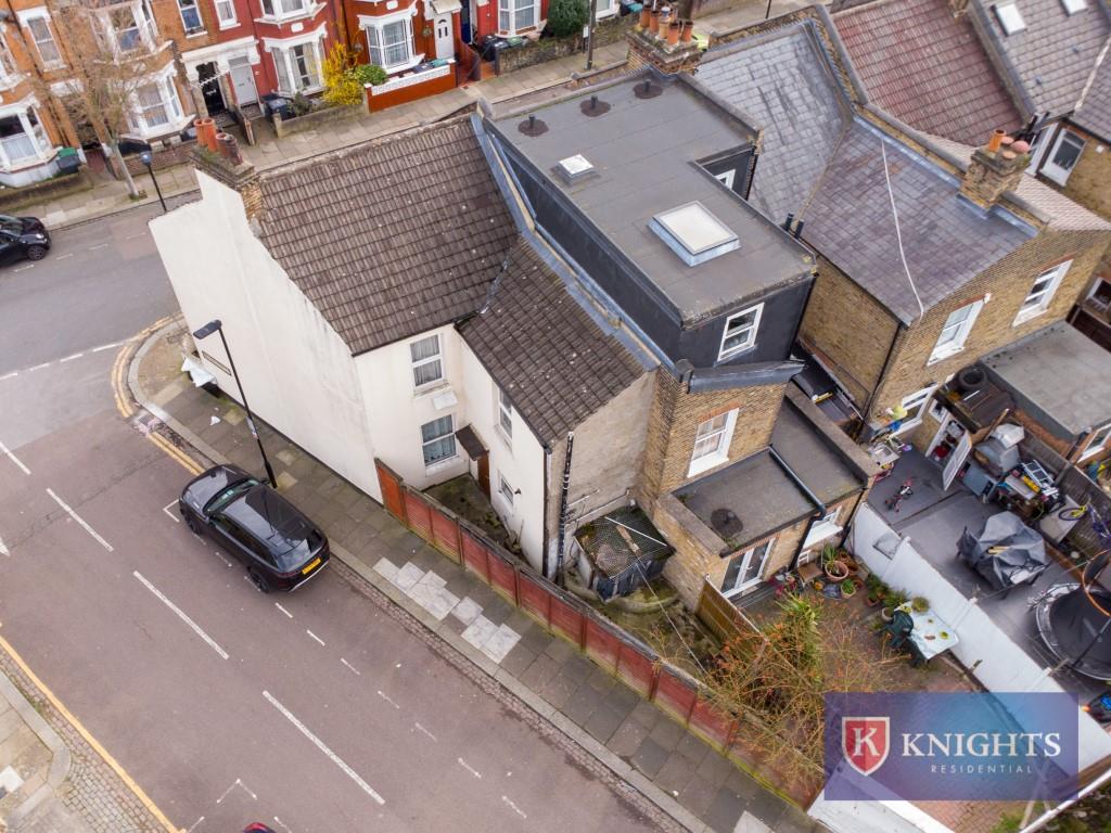 Property Image ffd0c107-3b85-4b2b-b942-cf2a8746757f