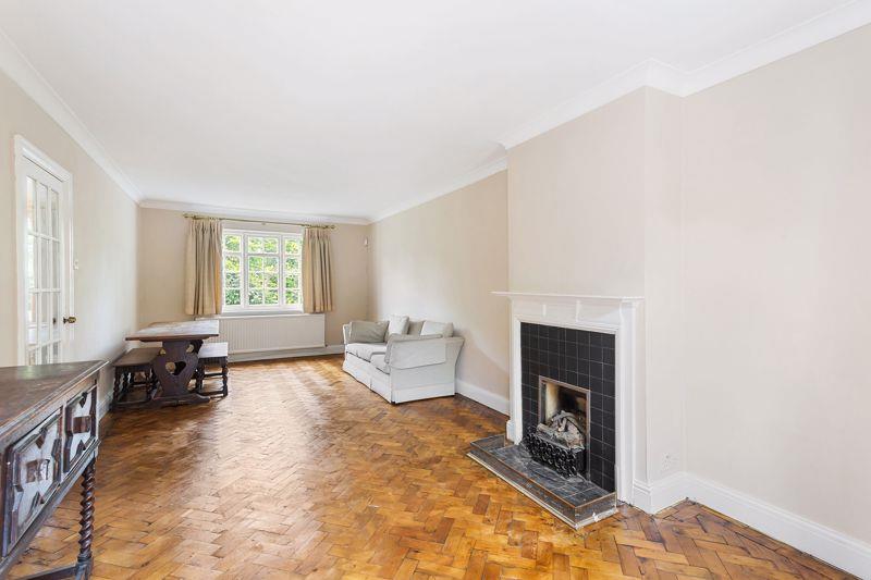 Property Image ffd9d678-453f-4080-89d0-2fcc11939ecf