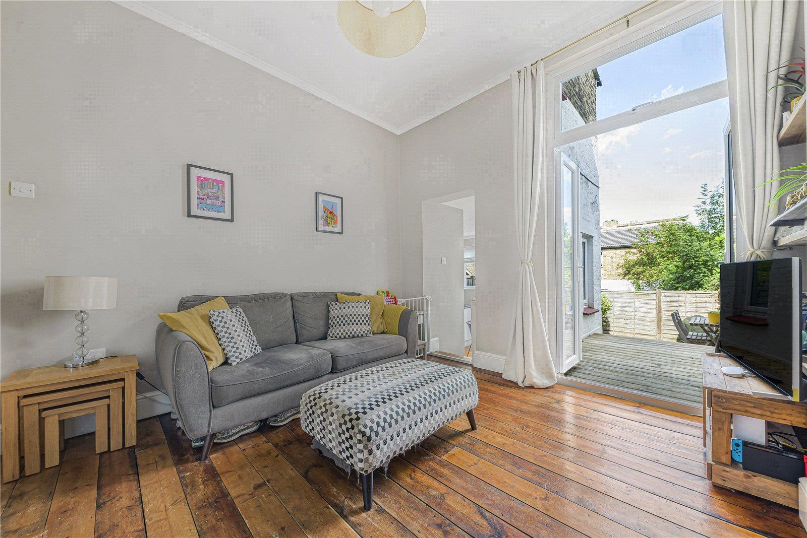 Property Image ffdf5c58-8836-4241-a644-0e4d5d410377