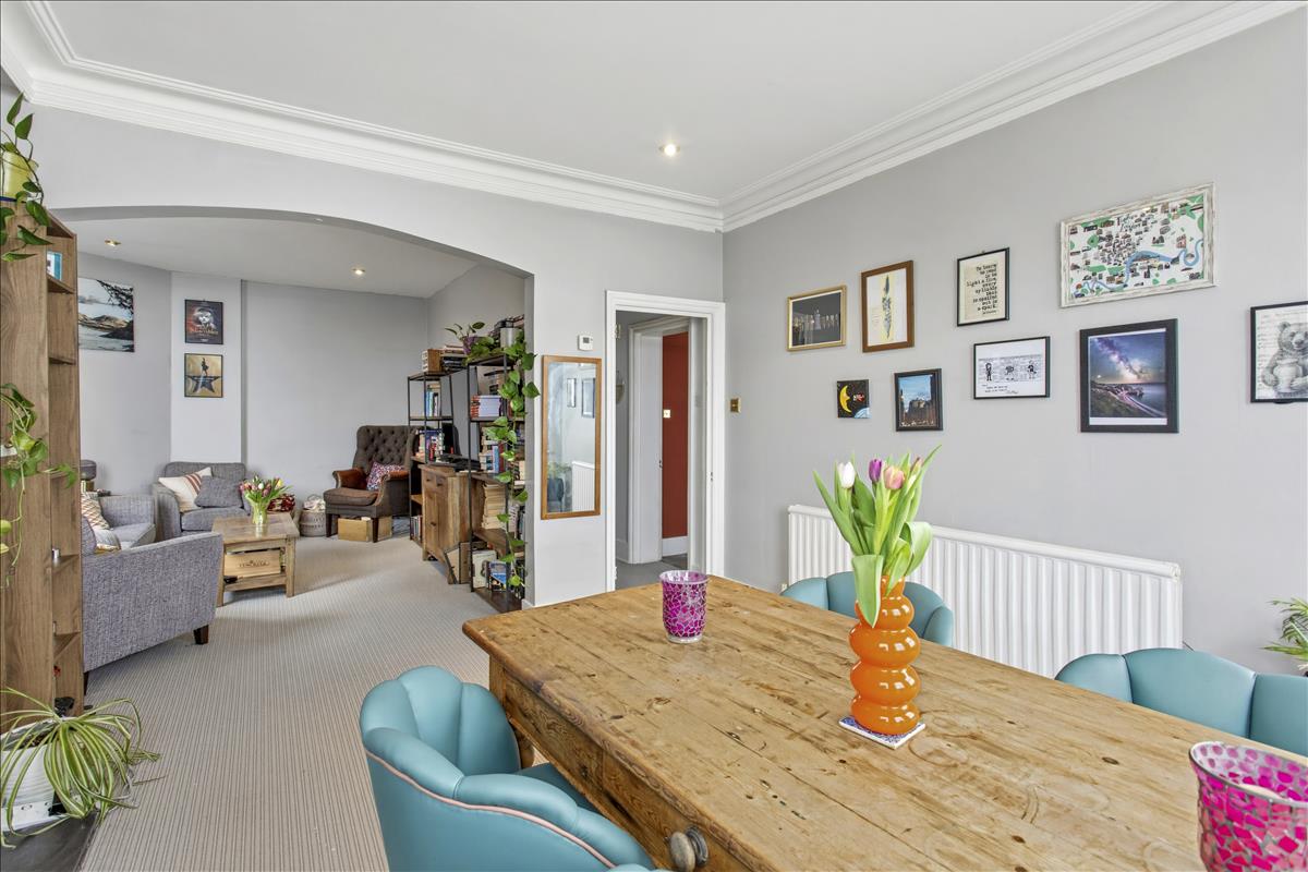 Property Image fff6db3b-e1e3-4c78-aa93-609da4848d79