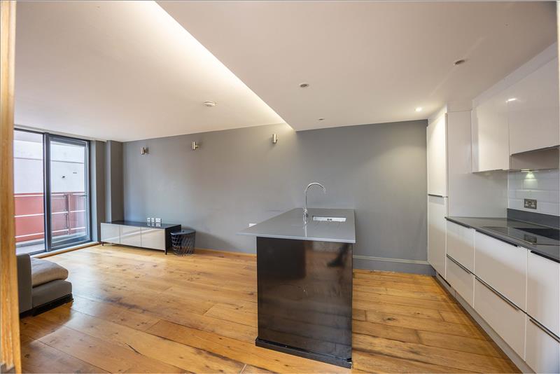 2 Bedroom Apartment To Let In 130 Barlby Road London W10 Garrison 2-bedroom-apartment-to-let-in-130-barlby-road-london-w10-garrison