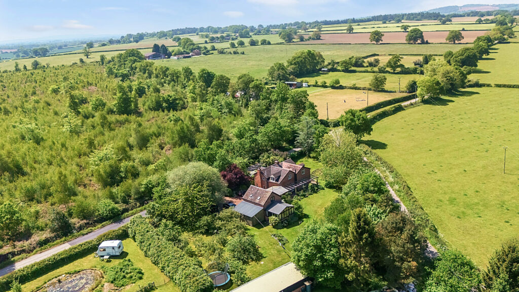 Country House With Annexe & Paddocks